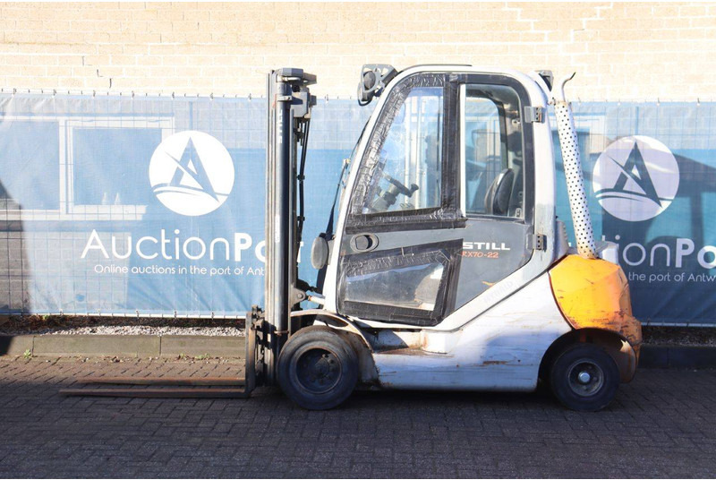 Still RX70-22 - Chariot élévateur diesel: photos 2 Still RX70-22 - Chariot élévateur diesel: photos 2