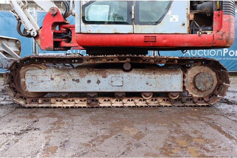 Pelle sur chenille Takeuchi TB175: photos 13