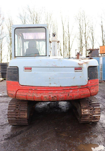 Takeuchi TB175 - Pelle sur chenille: photos 4 Takeuchi TB175 - Pelle sur chenille: photos 4