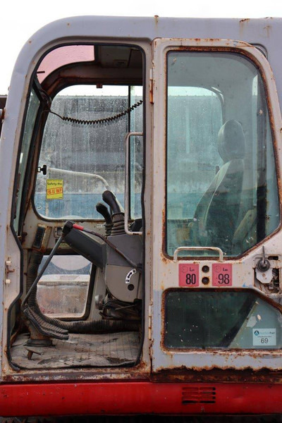 Pelle sur chenille Takeuchi TB175: photos 17