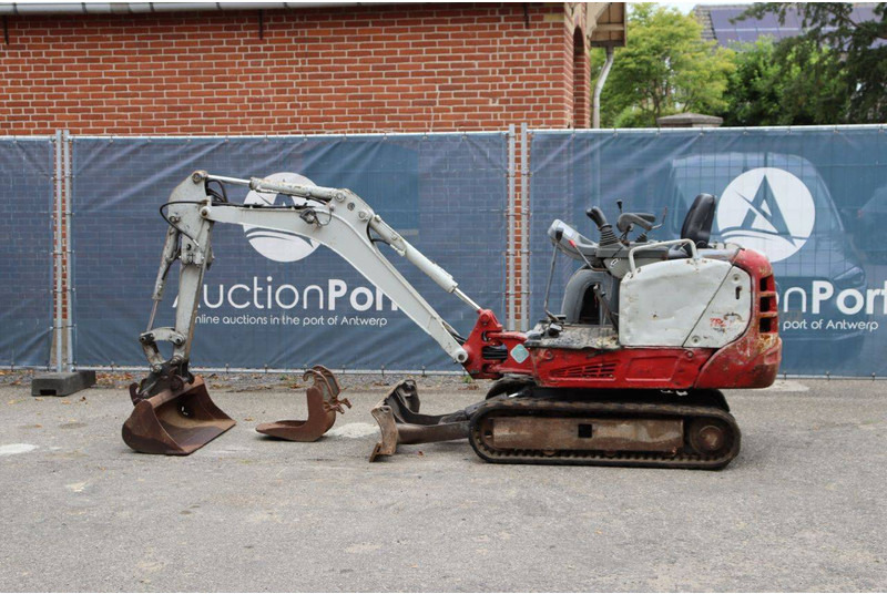 Takeuchi TB216 - Mini pelle: photos 2 Takeuchi TB216 - Mini pelle: photos 2
