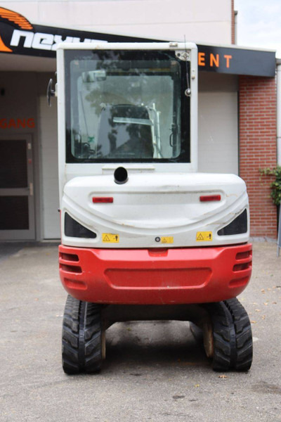 Takeuchi TB230 - Pelle sur chenille: photos 5 Takeuchi TB230 - Pelle sur chenille: photos 5