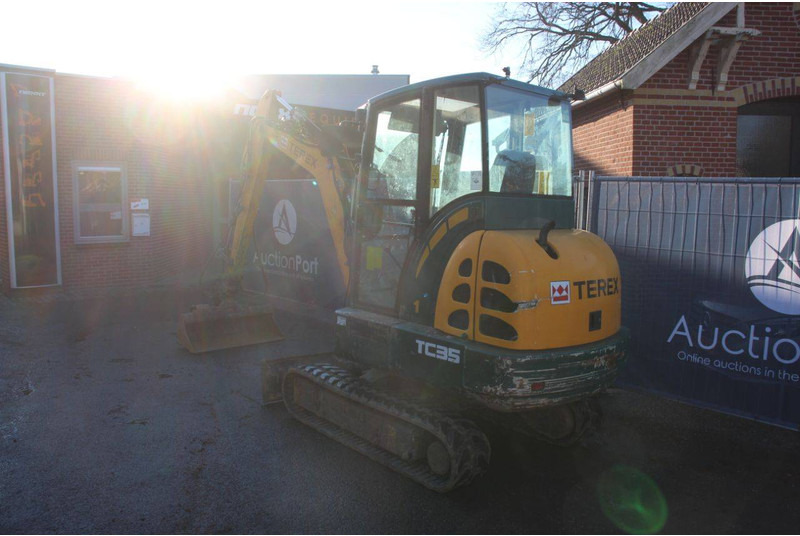 Terex TC35 - Pelle sur chenille: photos 3 Terex TC35 - Pelle sur chenille: photos 3