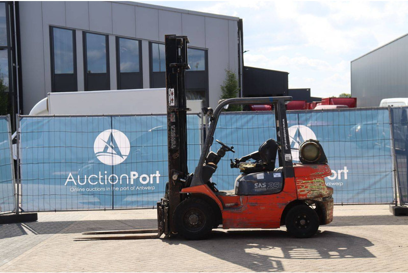 Toyota 42-7FGF25 - Chariot élévateur à gaz: photos 2 Toyota 42-7FGF25 - Chariot élévateur à gaz: photos 2