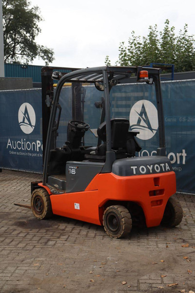 Toyota 8FBM16T - Chariot élévateur électrique: photos 4 Toyota 8FBM16T - Chariot élévateur électrique: photos 4