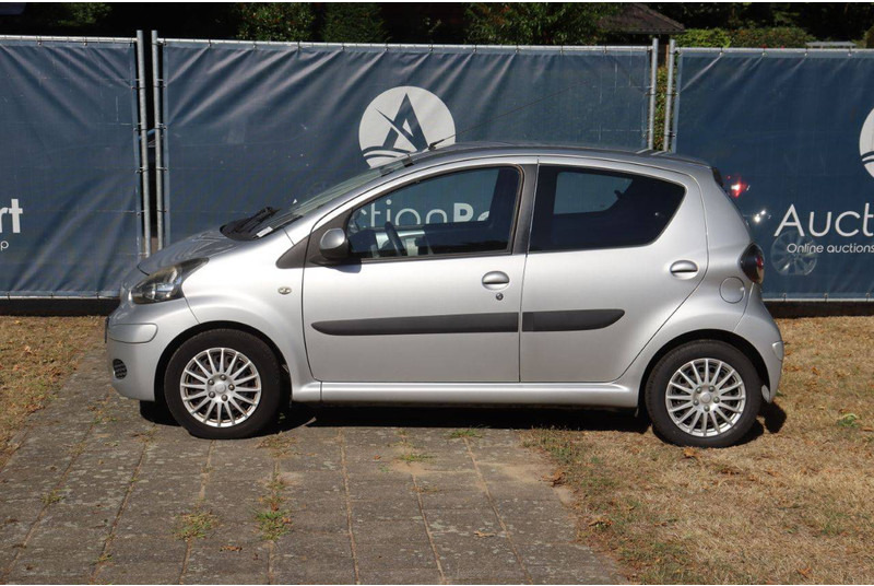 Toyota Aygo - Berline: photos 2 Toyota Aygo - Berline: photos 2