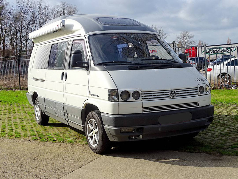Volkswagen Transporter (T4) 'Dehler' Optima 5.4 (2.4L Diesel) - Fourgon aménagé: photos 4 Volkswagen Transporter (T4) 'Dehler' Optima 5.4 (2.4L Diesel) - Fourgon aménagé: photos 4