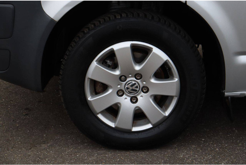 Fourgon utilitaire Volkswagen Transporter T5: photos 13 Fourgon utilitaire Volkswagen Transporter T5: photos 13