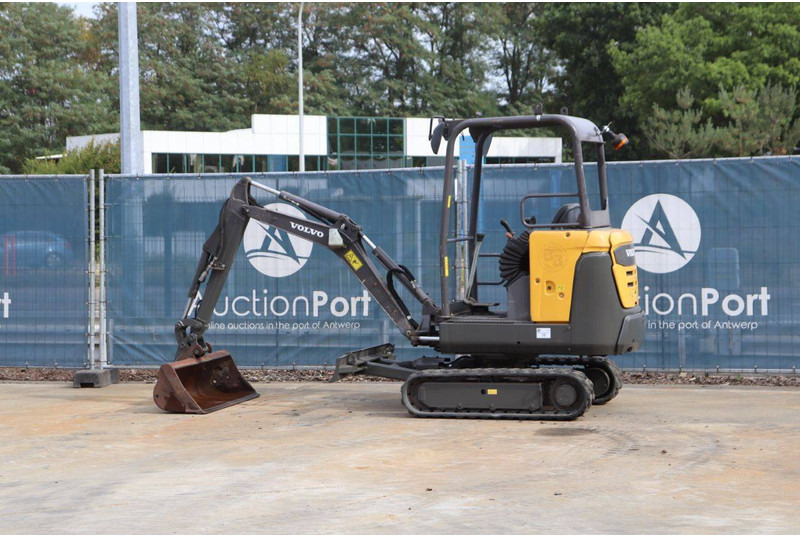 Volvo EC18D - Mini pelle: photos 3 Volvo EC18D - Mini pelle: photos 3