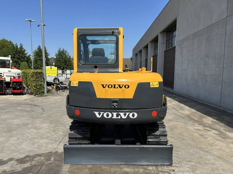 Volvo EC55B - Pelle sur chenille: photos 5 Volvo EC55B - Pelle sur chenille: photos 5