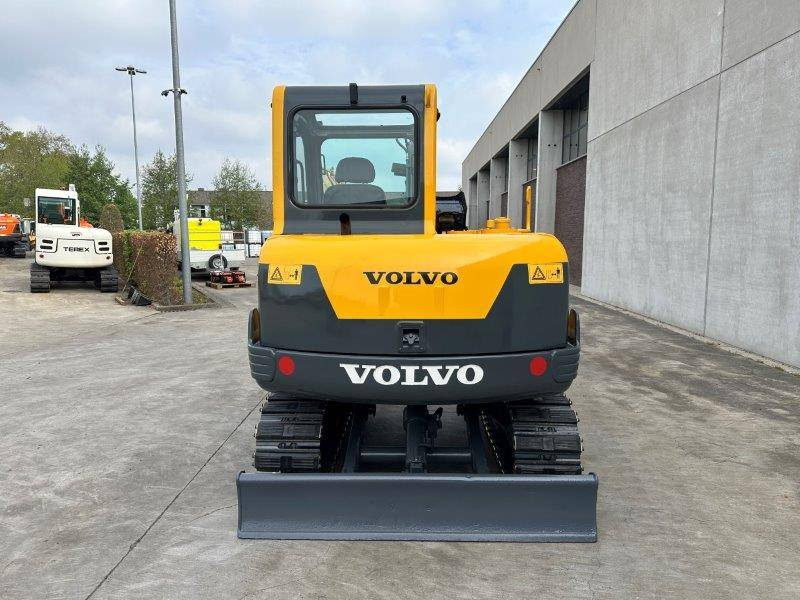 Volvo EC55B - Pelle sur chenille: photos 5 Volvo EC55B - Pelle sur chenille: photos 5