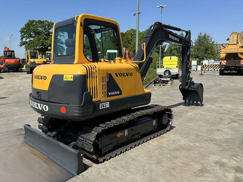 Volvo EC55B - Pelle sur chenille: photos 4 Volvo EC55B - Pelle sur chenille: photos 4
