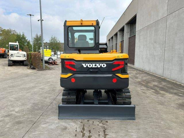 Volvo EC55D - Pelle sur chenille: photos 5 Volvo EC55D - Pelle sur chenille: photos 5
