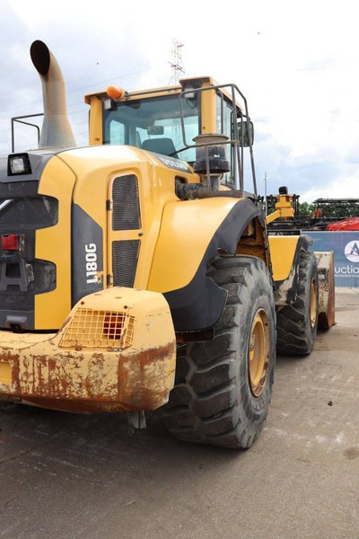 Volvo L180G - Chargeuse sur pneus: photos 5 Volvo L180G - Chargeuse sur pneus: photos 5