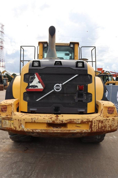 Volvo L180G - Chargeuse sur pneus: photos 4 Volvo L180G - Chargeuse sur pneus: photos 4
