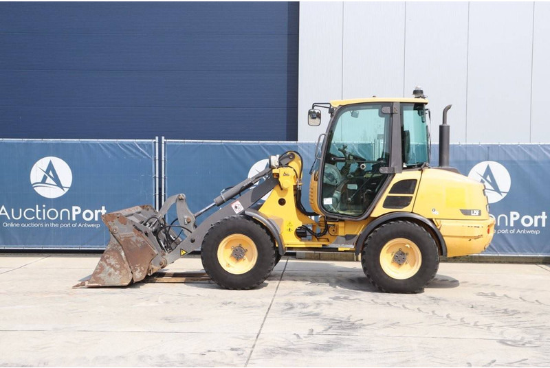 Volvo L25F - Chargeuse sur pneus: photos 2 Volvo L25F - Chargeuse sur pneus: photos 2