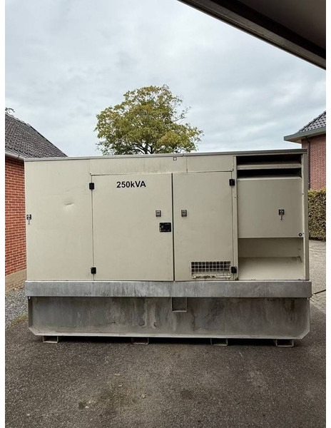 Volvo Penta - Groupe électrogène: photos 1 Volvo Penta - Groupe électrogène: photos 1