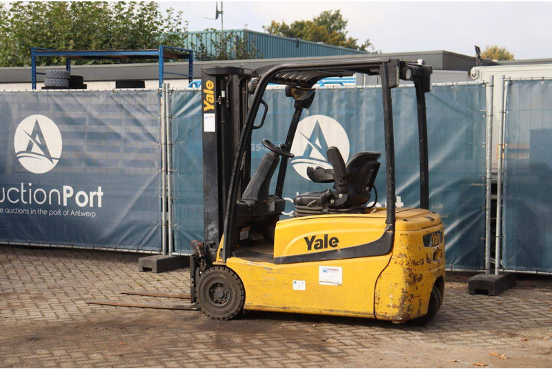 Yale ERP16VT - Chariot élévateur électrique: photos 3 Yale ERP16VT - Chariot élévateur électrique: photos 3