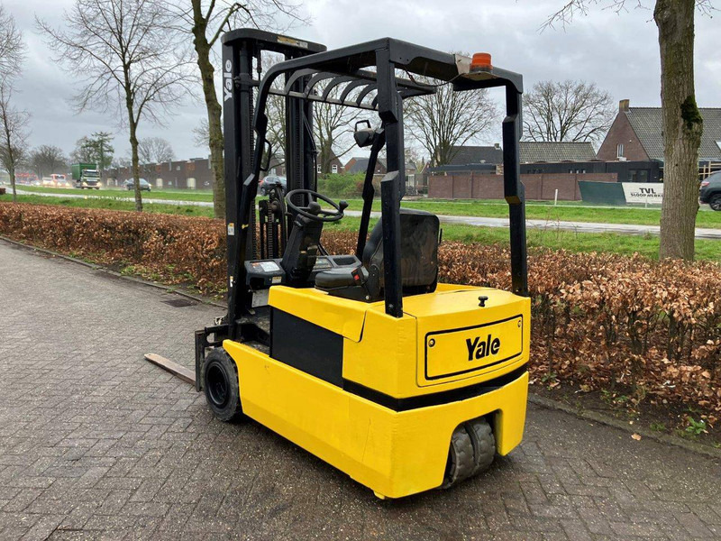 Yale ERP20ATF - Chariot élévateur électrique: photos 2 Yale ERP20ATF - Chariot élévateur électrique: photos 2