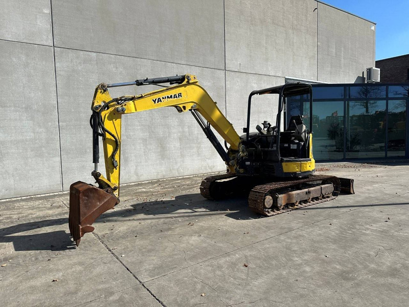 Yanmar VIO45-6B - Pelle sur chenille: photos 1 Yanmar VIO45-6B - Pelle sur chenille: photos 1