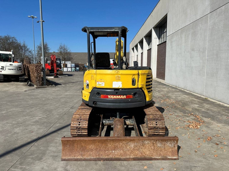 Yanmar VIO45-6B - Pelle sur chenille: photos 5 Yanmar VIO45-6B - Pelle sur chenille: photos 5