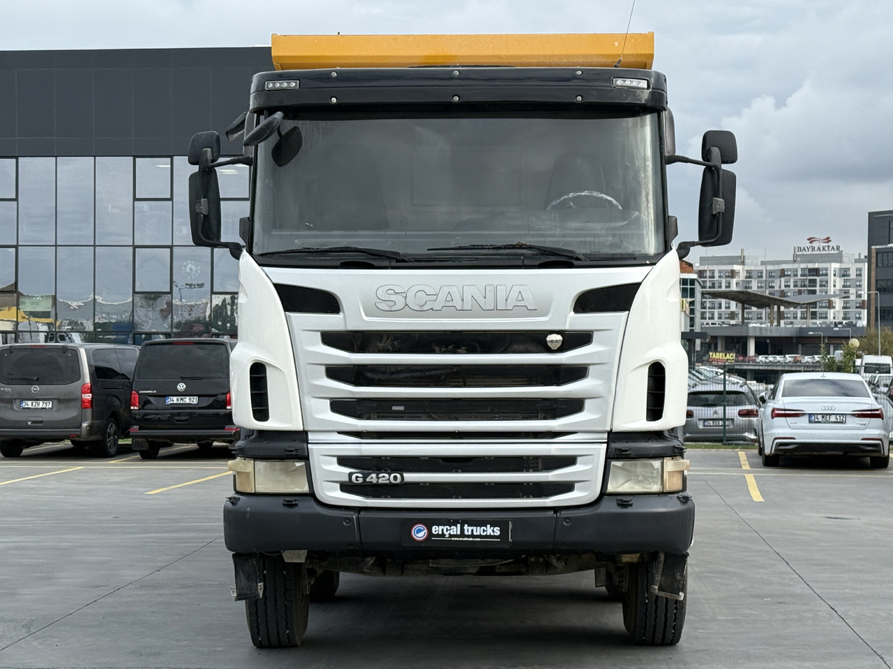 SCANIA 2012 G420/MANUAL-8X4-EURO5-HARDOX TIPPER 11 PCS - Camion benne: photos 2 SCANIA 2012 G420/MANUAL-8X4-EURO5-HARDOX TIPPER 11 PCS - Camion benne: photos 2