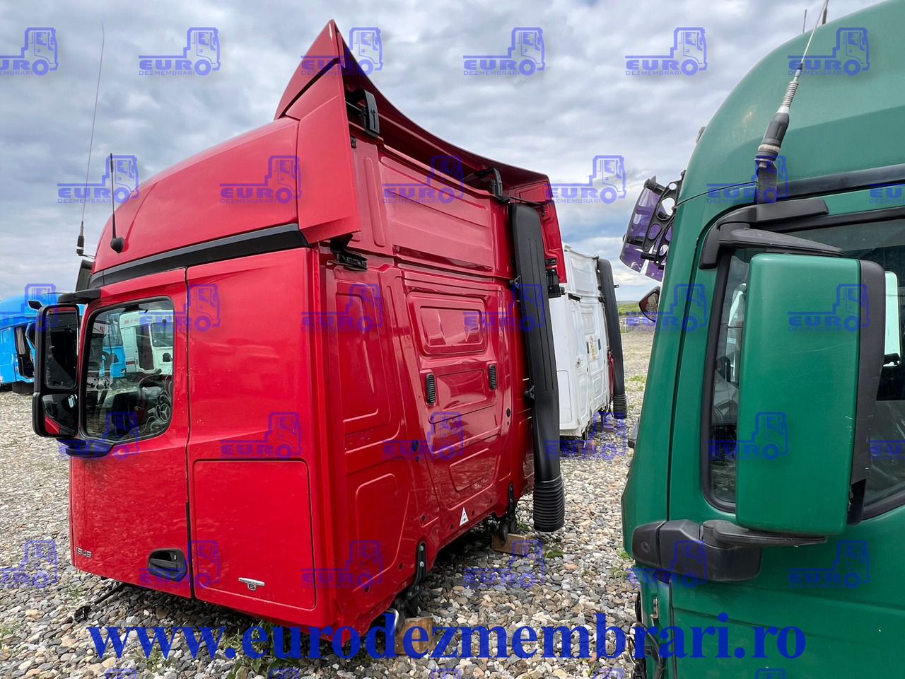 CABINA BIGSPACE MERCEDES ACTROS MP4 - Cabine pour Camion: photos 5 CABINA BIGSPACE MERCEDES ACTROS MP4 - Cabine pour Camion: photos 5