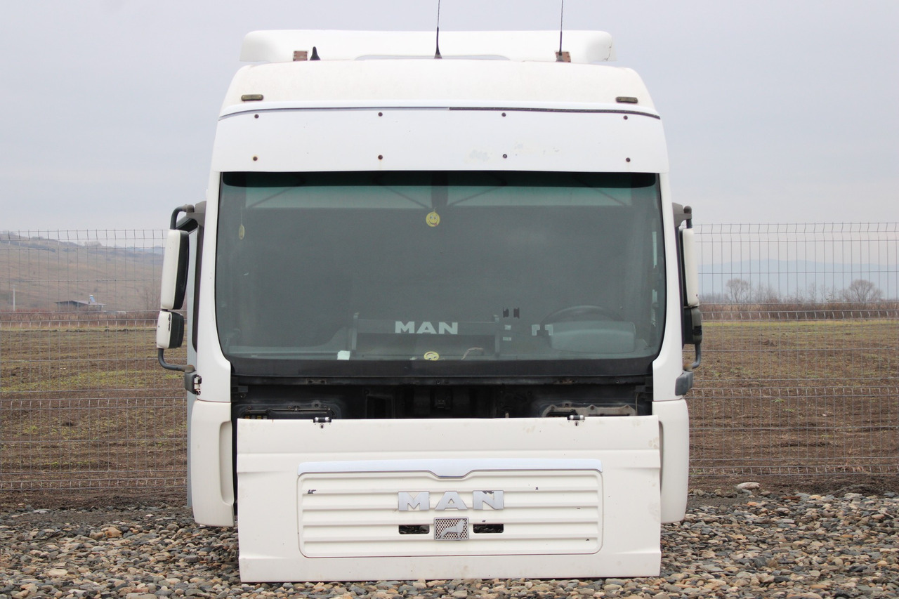 CABINA MAN TGA XXL - Cabine pour Camion: photos 1 CABINA MAN TGA XXL - Cabine pour Camion: photos 1