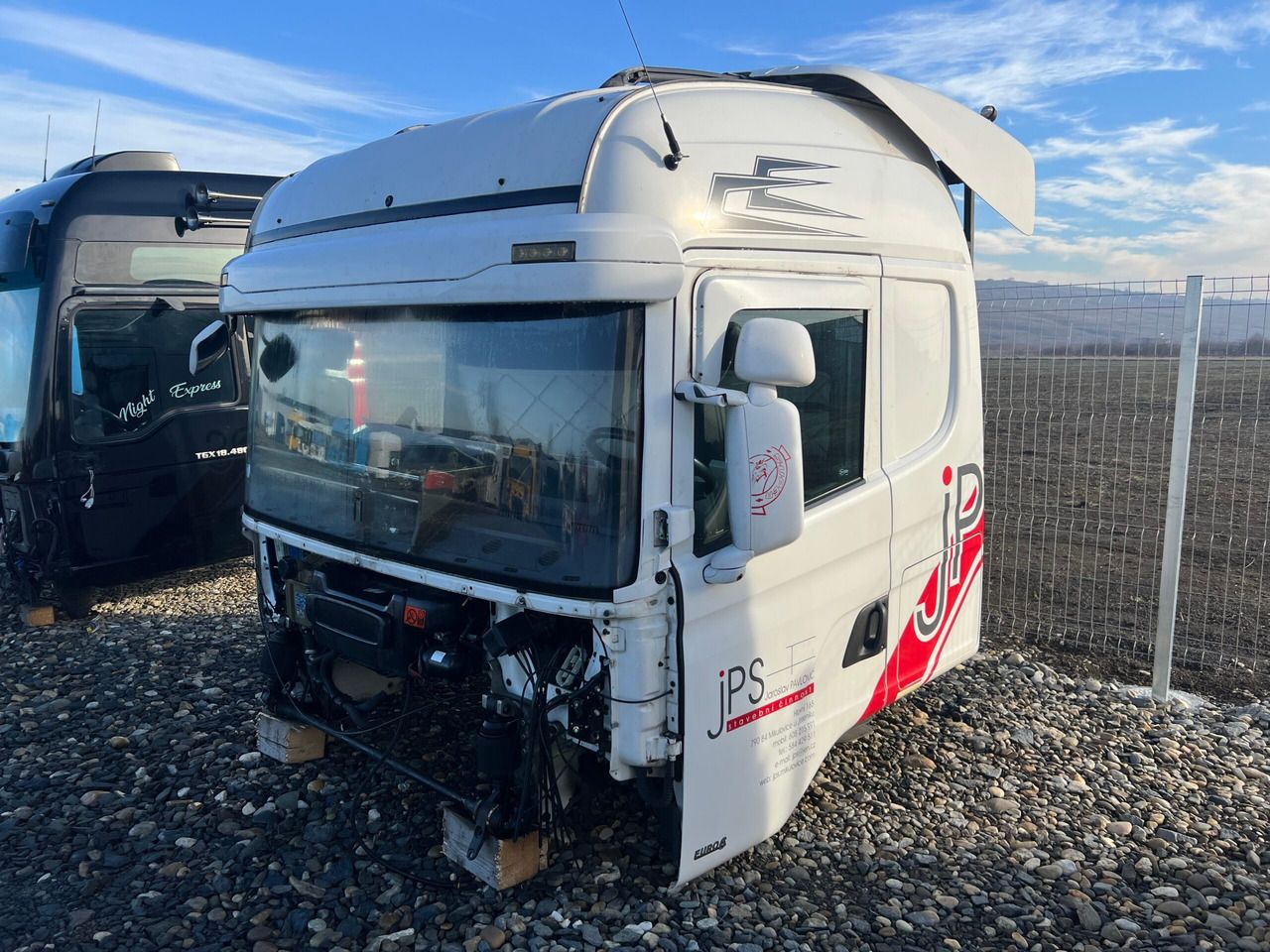 CABINA SCANIA R STREAMLINE CR19H - Cabine pour Camion: photos 3 CABINA SCANIA R STREAMLINE CR19H - Cabine pour Camion: photos 3