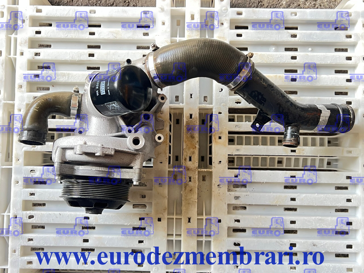 CARCASA POMPA APA + POMPA APA FORD FHR6 GC468505AF - Pompe à liquide de refroidissement pour Camion: photos 1 CARCASA POMPA APA + POMPA APA FORD FHR6 GC468505AF - Pompe à liquide de refroidissement pour Camion: photos 1