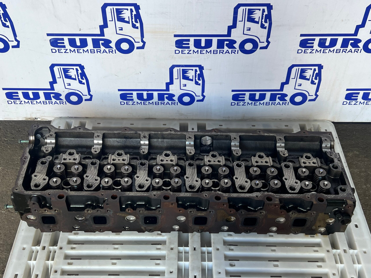 CHIULASA MAN TGX D2676 LF52 51.03100.6752 - Culasse pour Camion: photos 2 CHIULASA MAN TGX D2676 LF52 51.03100.6752 - Culasse pour Camion: photos 2