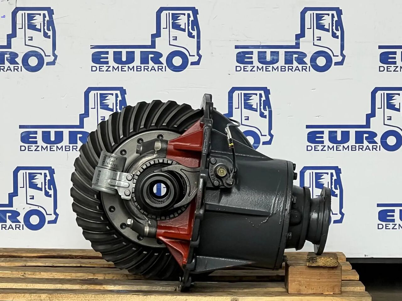 DIFERENTIAL R=2.40 DAF 1347 - Différentiel pour Camion: photos 1 DIFERENTIAL R=2.40 DAF 1347 - Différentiel pour Camion: photos 1