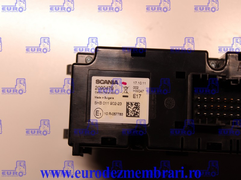 ELEMENT BORD COMANDA CLIMA SCANIA NGS 2090479, 2819142 - Cabine et intérieur pour Camion: photos 2 ELEMENT BORD COMANDA CLIMA SCANIA NGS 2090479, 2819142 - Cabine et intérieur pour Camion: photos 2