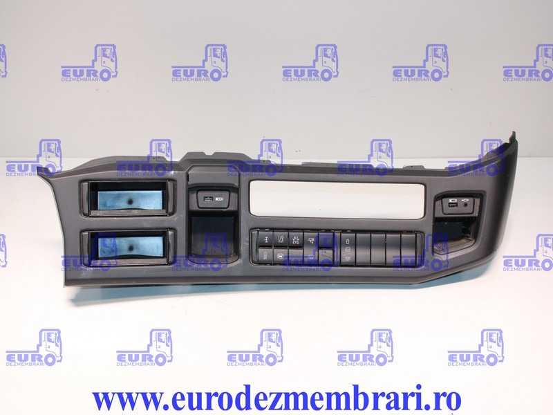 ELEMENT BORD SCANIA SUPER 2886456, 2322651, 2084604, 2258466, 2184906 - Cabine et intérieur pour Camion: photos 1 ELEMENT BORD SCANIA SUPER 2886456, 2322651, 2084604, 2258466, 2184906 - Cabine et intérieur pour Camion: photos 1