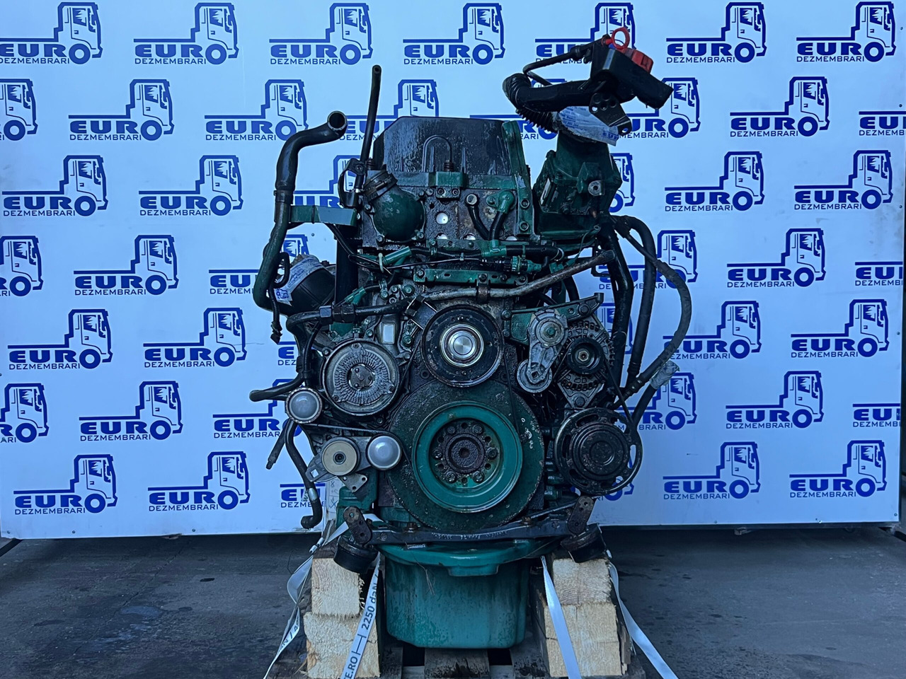 MOTOR VOLVO D13C EEV 500CP 21346158 - Moteur pour Camion: photos 2 MOTOR VOLVO D13C EEV 500CP 21346158 - Moteur pour Camion: photos 2