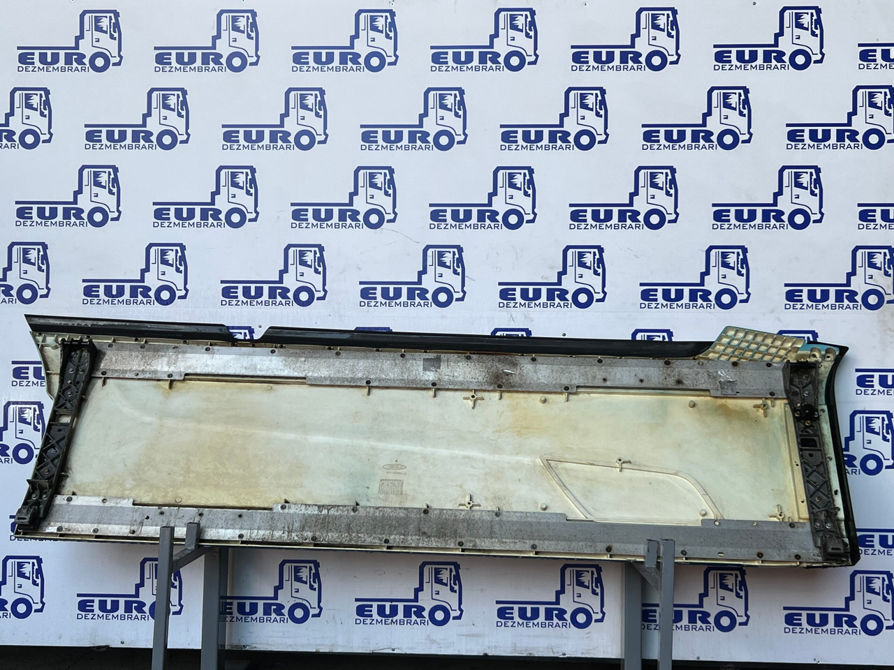 PARABICICLIST STANGA FORD F-MAX JC46E101D56AE - Carrosserie et extérieur pour Camion: photos 2 PARABICICLIST STANGA FORD F-MAX JC46E101D56AE - Carrosserie et extérieur pour Camion: photos 2
