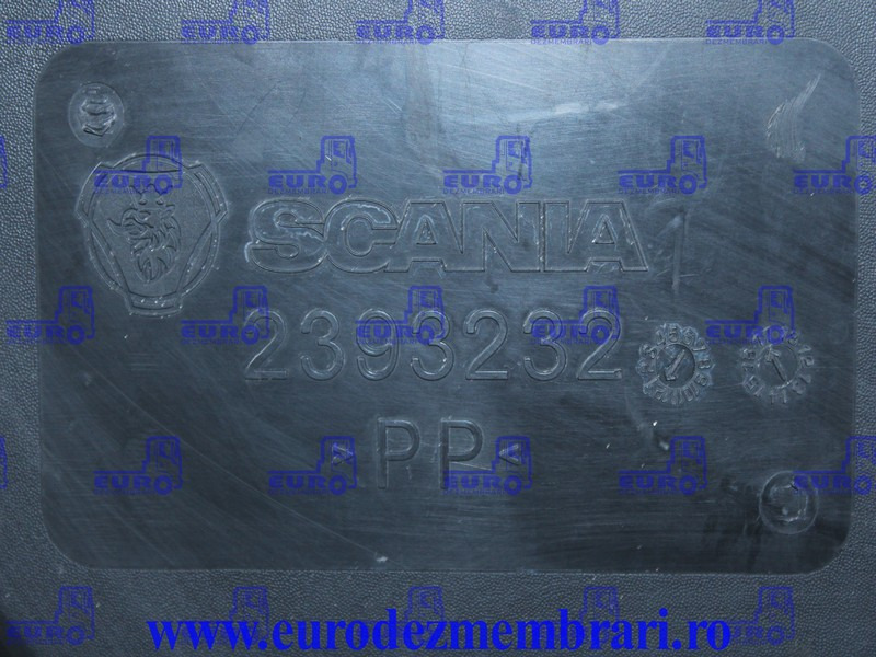 REZERVOR ADBLUE SCANIA NGS 2393232, 2113215 - AdBlue réservoir pour Camion: photos 3 REZERVOR ADBLUE SCANIA NGS 2393232, 2113215 - AdBlue réservoir pour Camion: photos 3