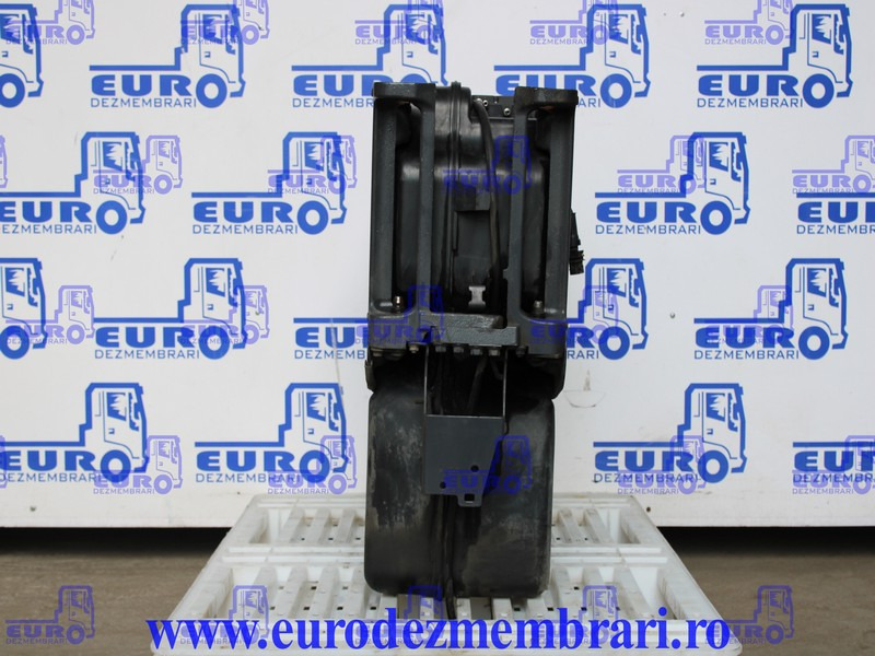 REZERVOR ADBLUE SCANIA NGS 2393232, 2113215 - AdBlue réservoir pour Camion: photos 2 REZERVOR ADBLUE SCANIA NGS 2393232, 2113215 - AdBlue réservoir pour Camion: photos 2