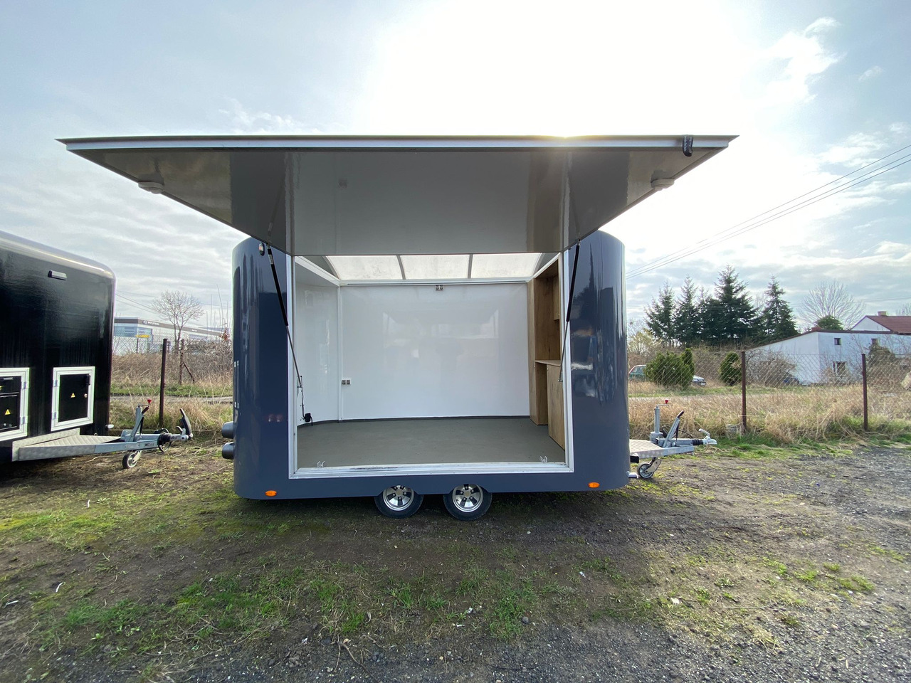 WARK EXPO 4m - Remorque magasin: photos 4 WARK EXPO 4m - Remorque magasin: photos 4