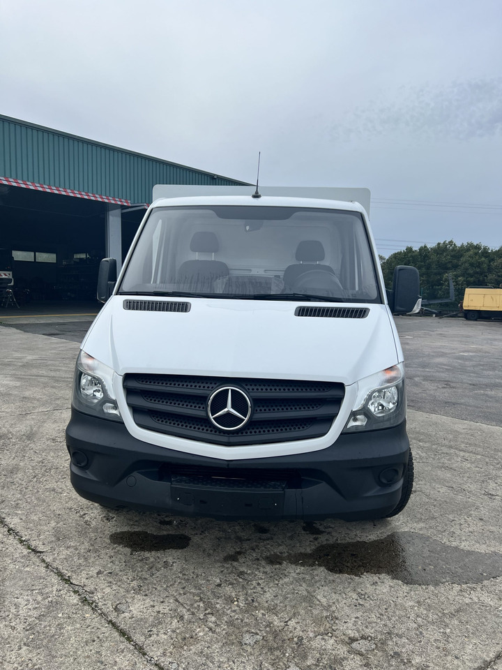 CAMION HELADERO 3.5T MERCEDES SPRINTER - Véhicule utilitaire frigorifique: photos 2 CAMION HELADERO 3.5T MERCEDES SPRINTER - Véhicule utilitaire frigorifique: photos 2