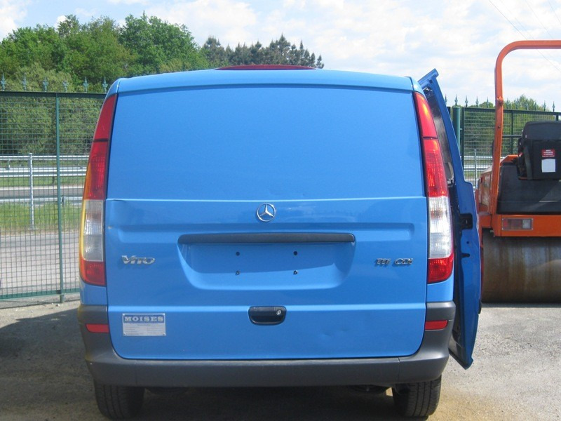 FURGONETA FRIGORIFICA MERCEDES VITO111 CDI - Véhicule utilitaire frigorifique: photos 4 FURGONETA FRIGORIFICA MERCEDES VITO111 CDI - Véhicule utilitaire frigorifique: photos 4