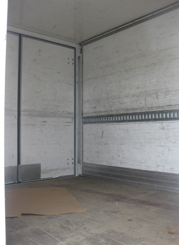 IVECO 35C15 CAJA CERRADA - Fourgon: photos 3 IVECO 35C15 CAJA CERRADA - Fourgon: photos 3