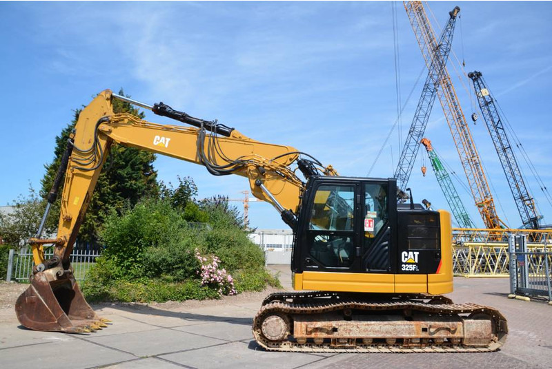 Cat 325 FL CR - Pelle sur chenille: photos 1 Cat 325 FL CR - Pelle sur chenille: photos 1
