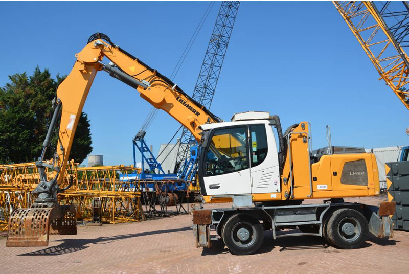 Liebherr LH 22 M - Pelle de manutention: photos 1 Liebherr LH 22 M - Pelle de manutention: photos 1