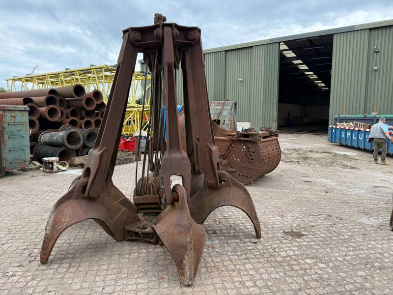 Mechanical Orange peel Brab Poly Grab - Grappin pour Engins de chantier: photos 2 Mechanical Orange peel Brab Poly Grab - Grappin pour Engins de chantier: photos 2