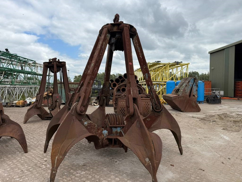 Orange peel grab Mechanical Poly grab - Grappin pour Engins de chantier: photos 1 Orange peel grab Mechanical Poly grab - Grappin pour Engins de chantier: photos 1