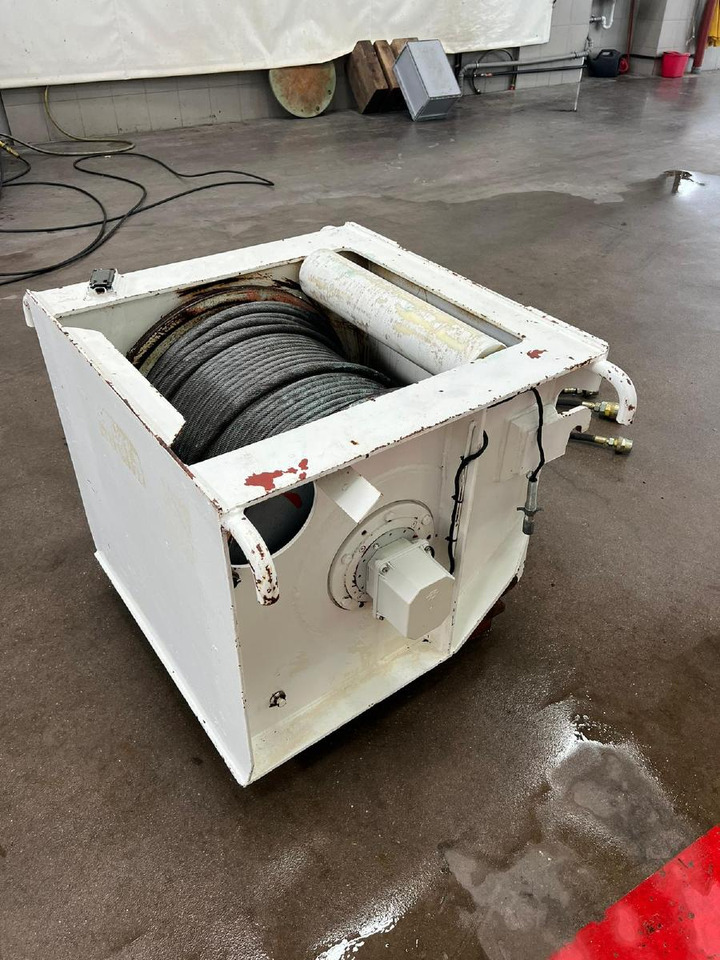 Grove Zubehör GMK 4080 - Hubwinde Nr. 2 inkl. Hubseil - Grue mobile: photos 1 Grove Zubehör GMK 4080 - Hubwinde Nr. 2 inkl. Hubseil - Grue mobile: photos 1