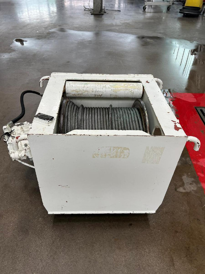 Grove Zubehör GMK 4080 - Hubwinde Nr. 2 inkl. Hubseil - Grue mobile: photos 2 Grove Zubehör GMK 4080 - Hubwinde Nr. 2 inkl. Hubseil - Grue mobile: photos 2