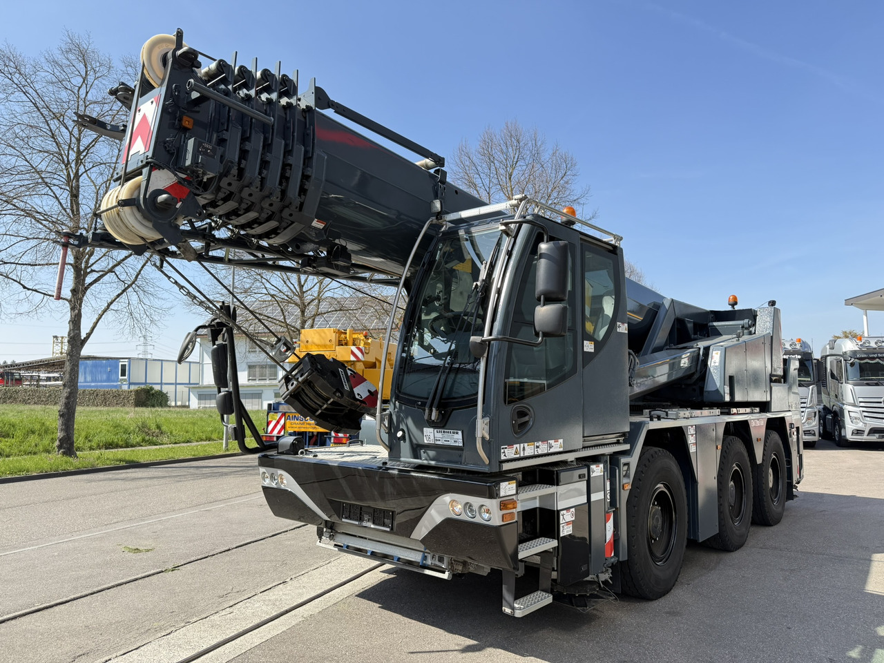Liebherr LTC 1050-3.1 | 6 x 6 | Klappspitze | Funk inkl. RemoteDrive - Grue mobile: photos 1 Liebherr LTC 1050-3.1 | 6 x 6 | Klappspitze | Funk inkl. RemoteDrive - Grue mobile: photos 1
