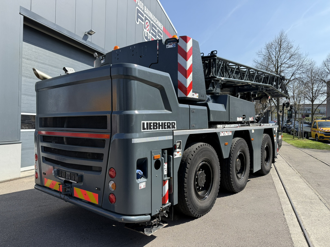 Liebherr LTC 1050-3.1 | 6 x 6 | Klappspitze | Funk inkl. RemoteDrive - Grue mobile: photos 4 Liebherr LTC 1050-3.1 | 6 x 6 | Klappspitze | Funk inkl. RemoteDrive - Grue mobile: photos 4
